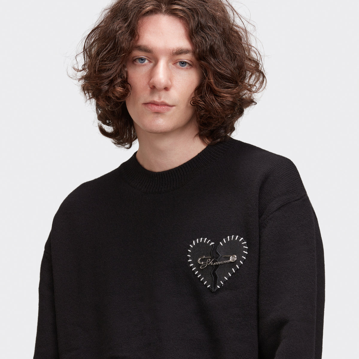 HEART REPAIR SWEATER -BLACK/BLACK