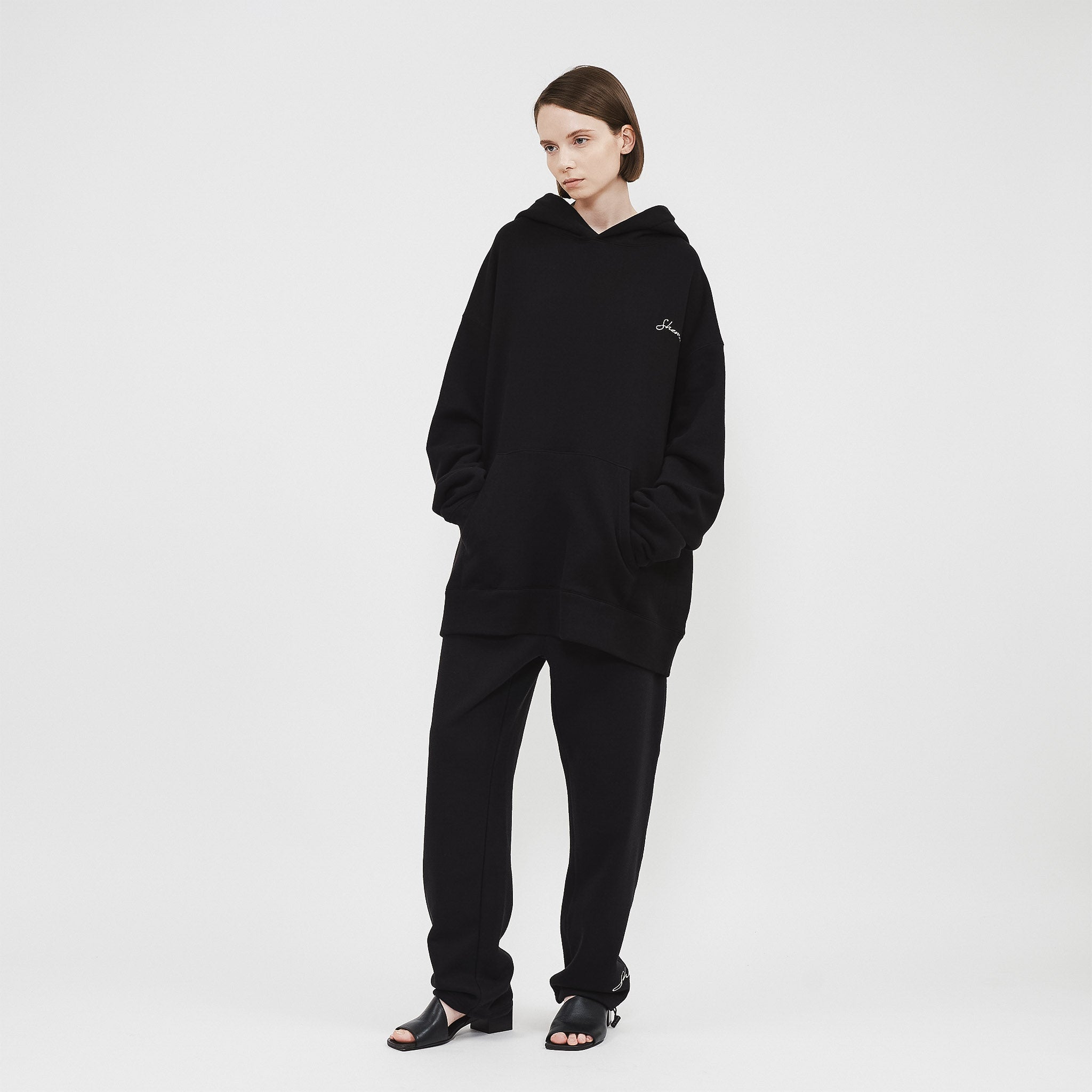 Sudadera básica con capucha - Negro