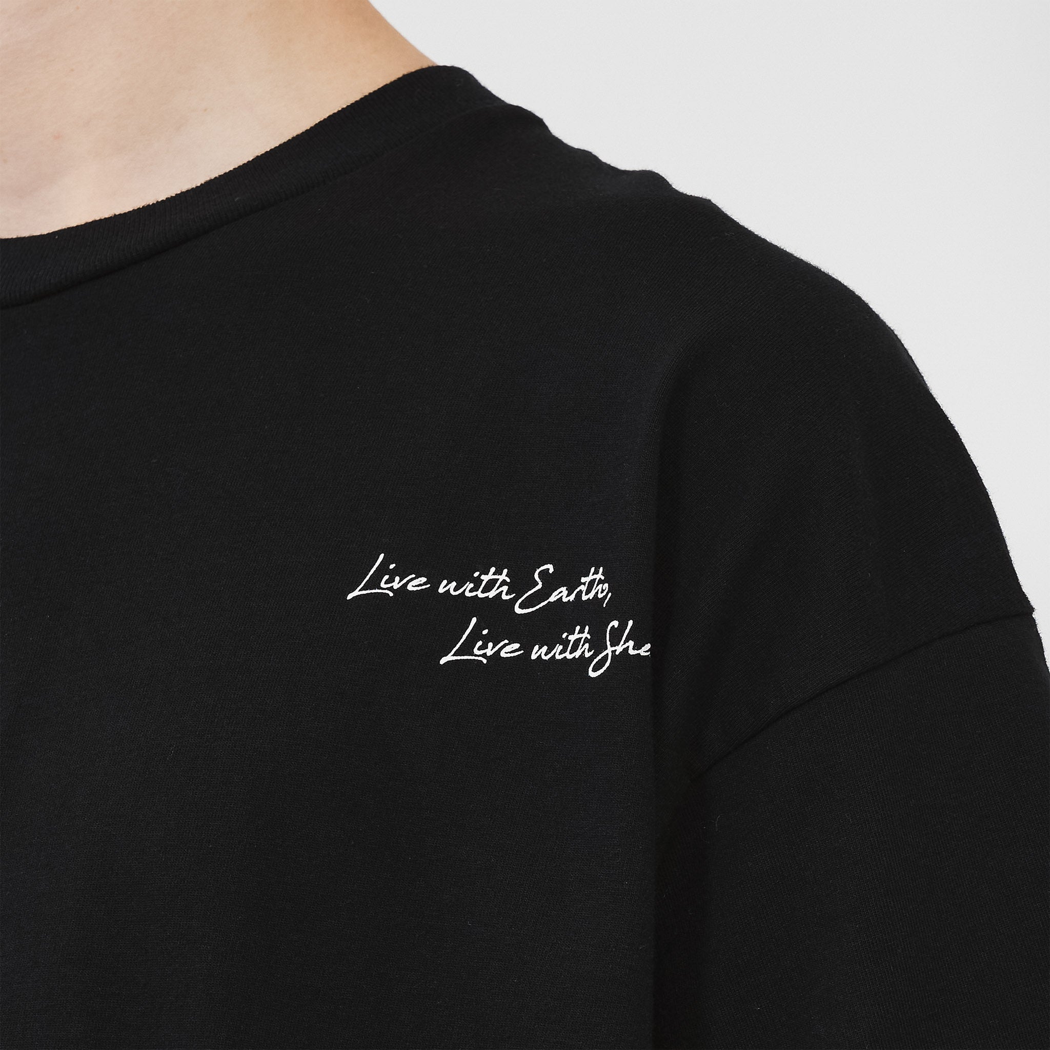 BOLD LOGO TEE - Night Black