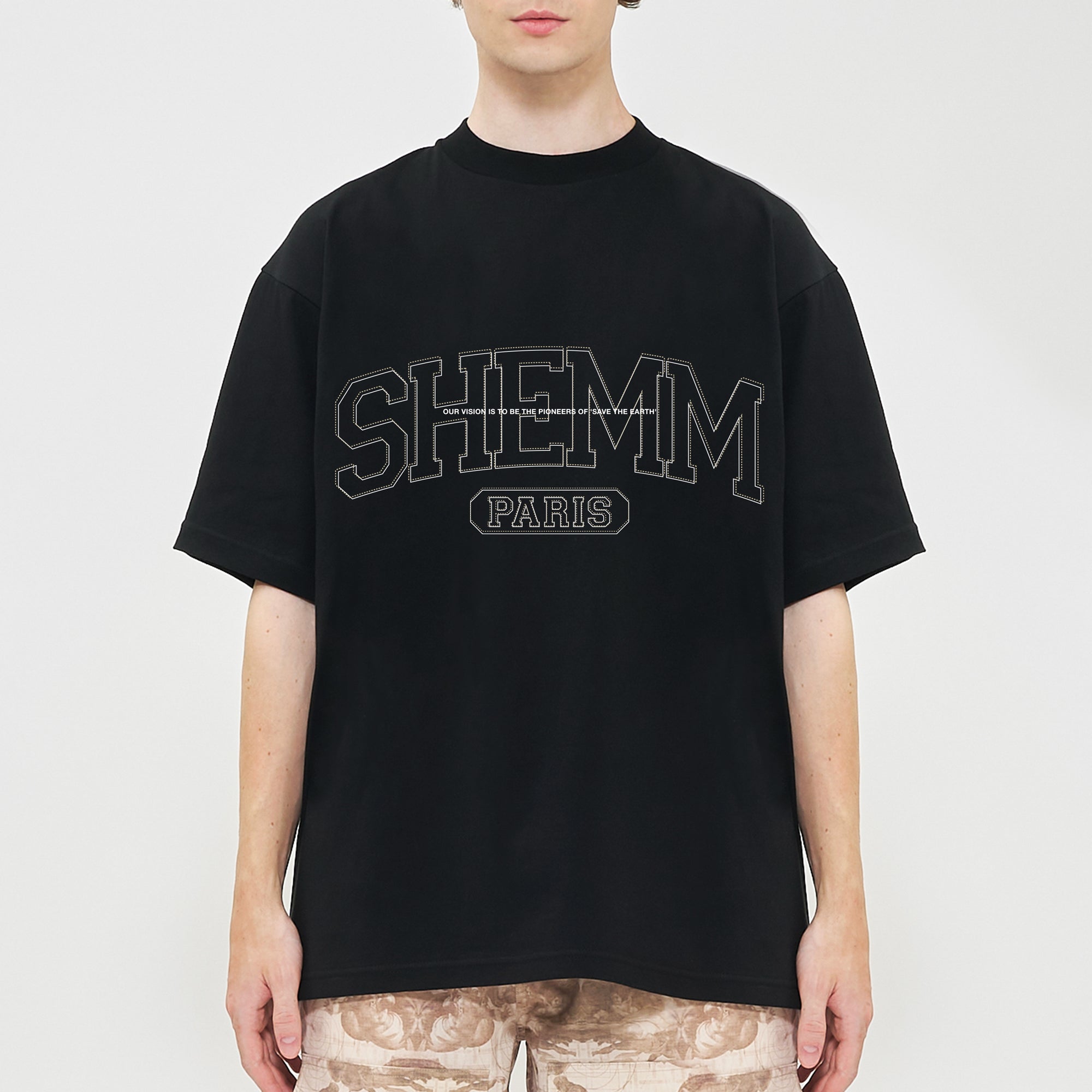 COLLEGE LOGO TEE - Black