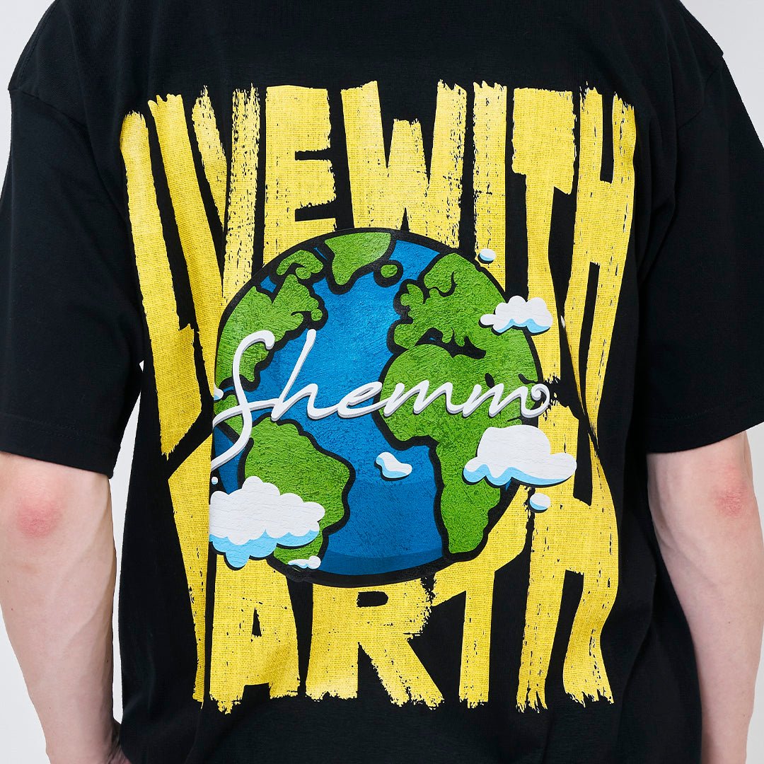 LIVE WITH EARTH SS TEE - Black