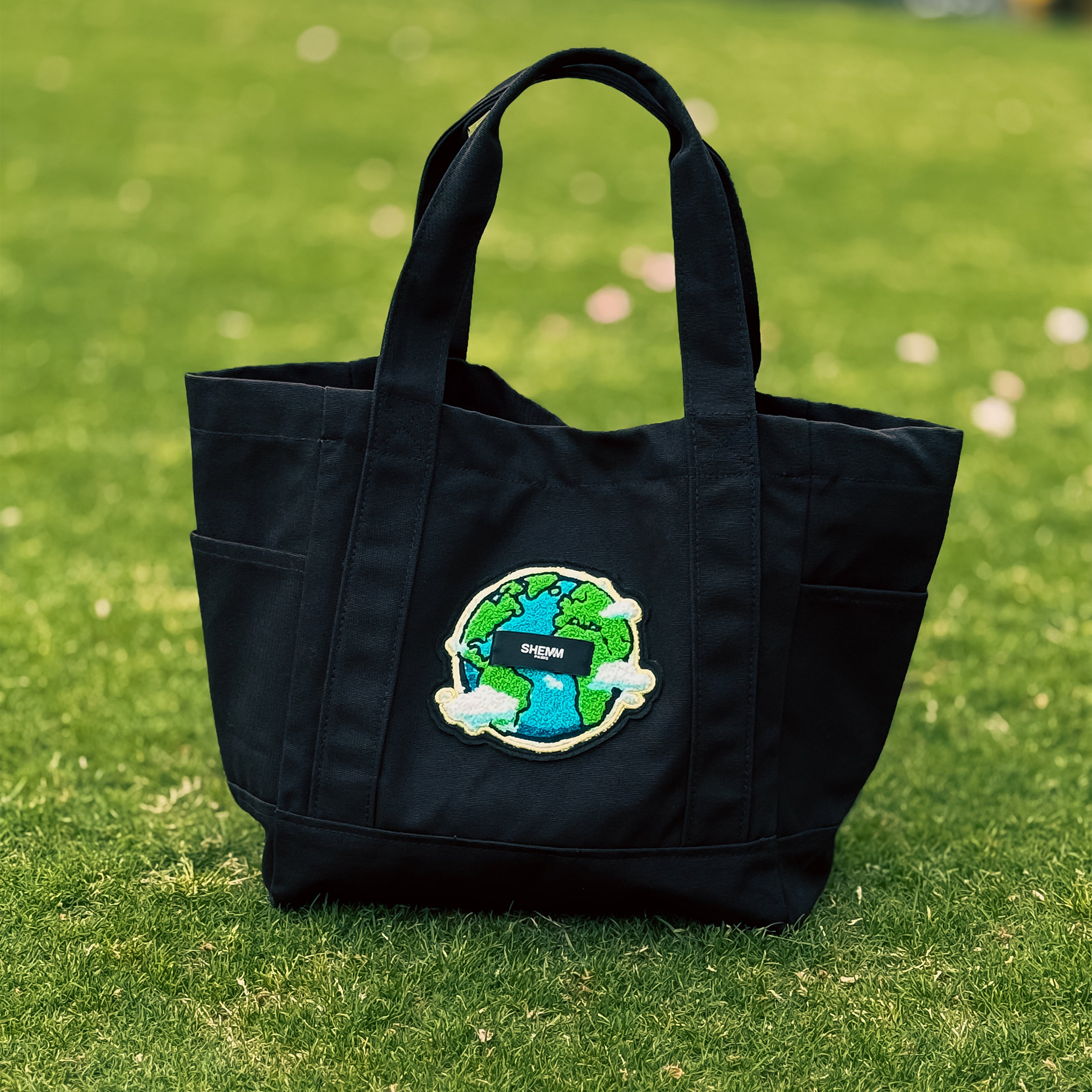 EARTH TOTE BAG - Black