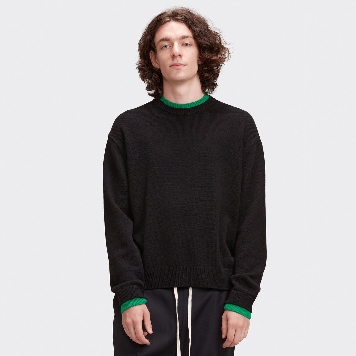 LAYERED SWEATER - BLACK/GREEN