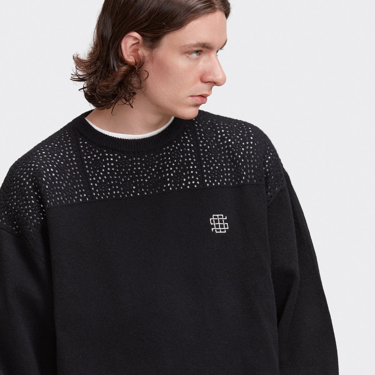 CROCHET KNIT SWEATER - BLACK